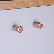 Load image into Gallery viewer, Copper Fluted Door Knob Copper Handles QuirkHub
